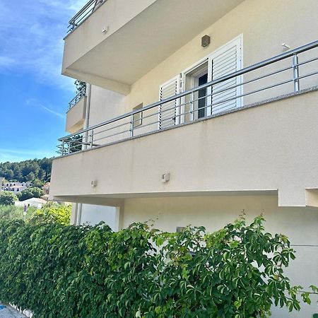 Apartments Lozina درفينيك المظهر الخارجي الصورة