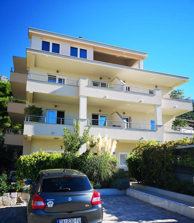 Apartments Lozina درفينيك المظهر الخارجي الصورة