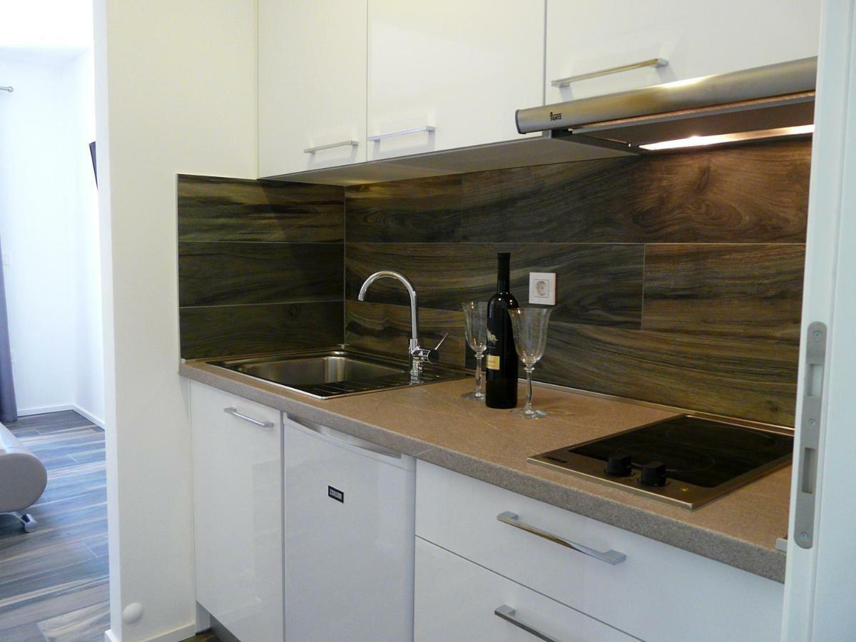 Apartments Lozina درفينيك المظهر الخارجي الصورة