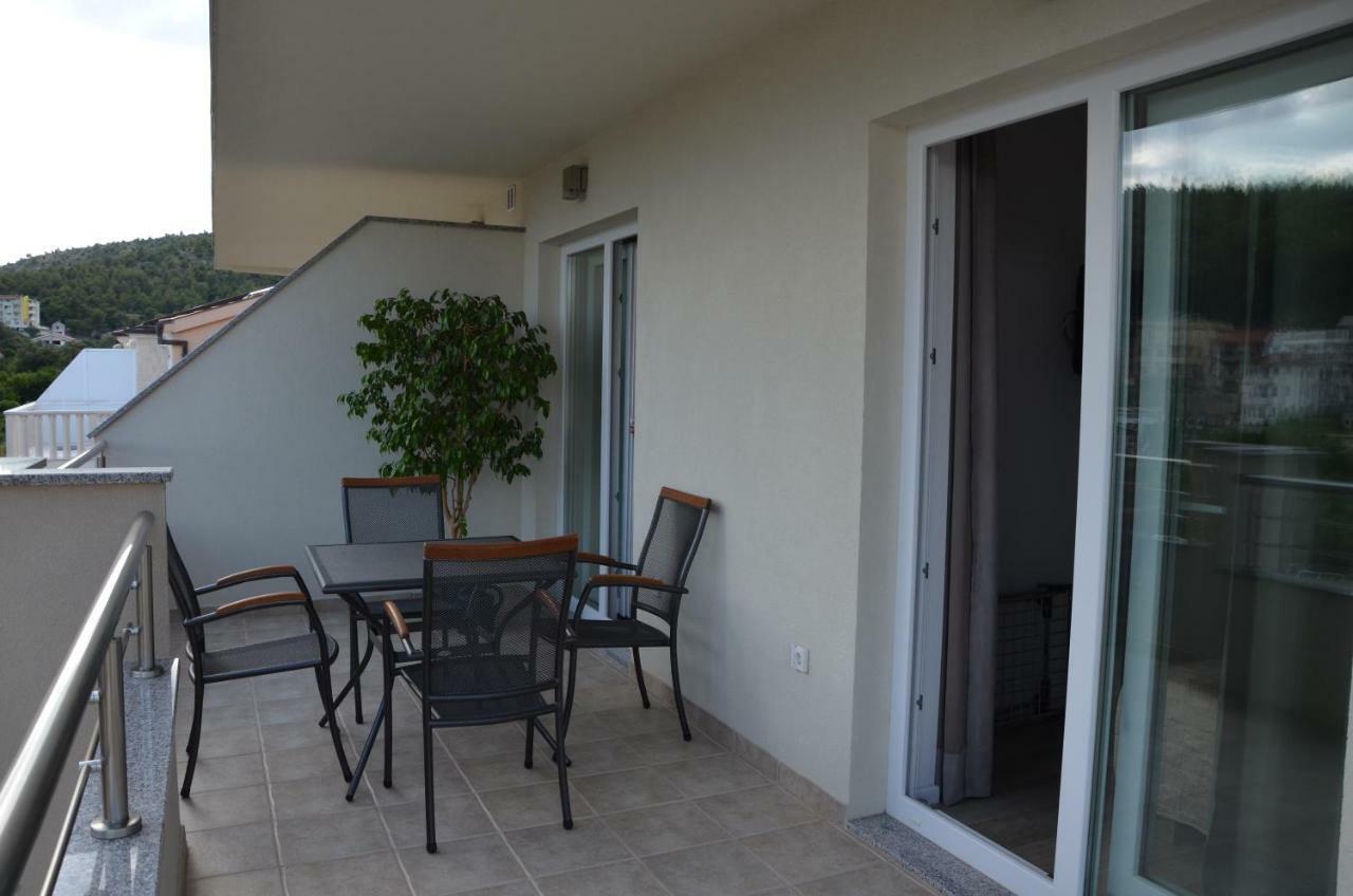 Apartments Lozina درفينيك المظهر الخارجي الصورة