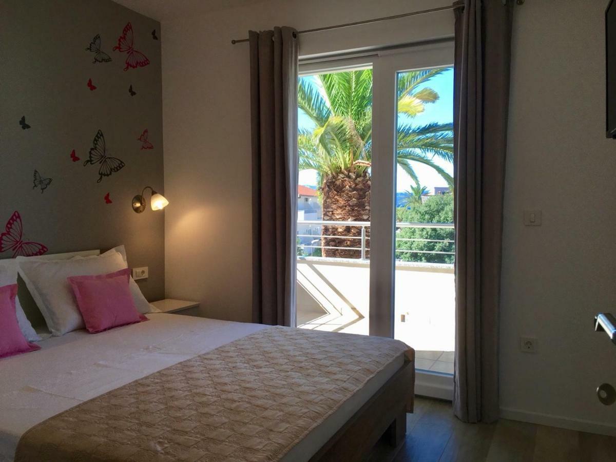 Apartments Lozina درفينيك المظهر الخارجي الصورة