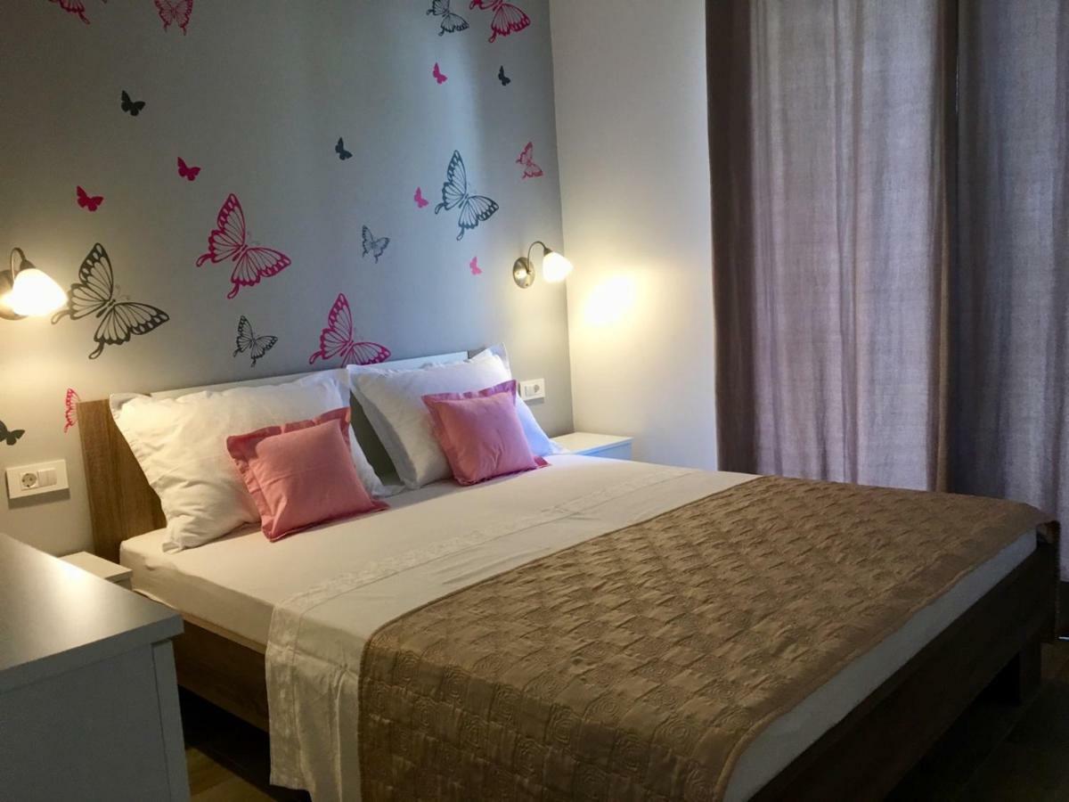 Apartments Lozina درفينيك المظهر الخارجي الصورة